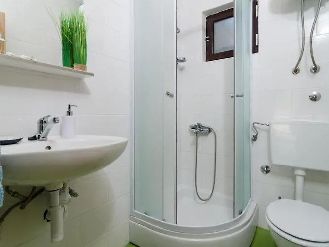 Ammos - One Bedroom With Shared Terrace And Sea View Veliki 아파트 사플루나라