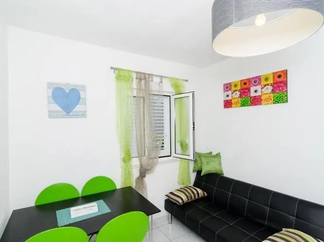 아파트 Ammos - One Bedroom With Shared Terrace And Sea View Veliki *