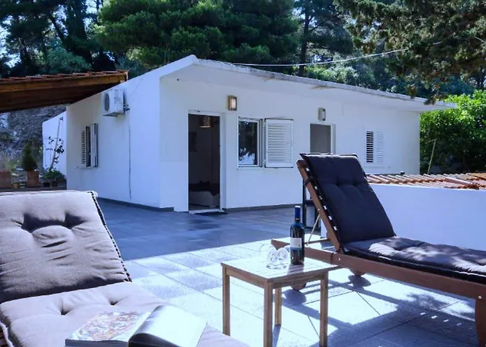 Ammos - One Bedroom With Shared Terrace And Sea View Veliki 아파트